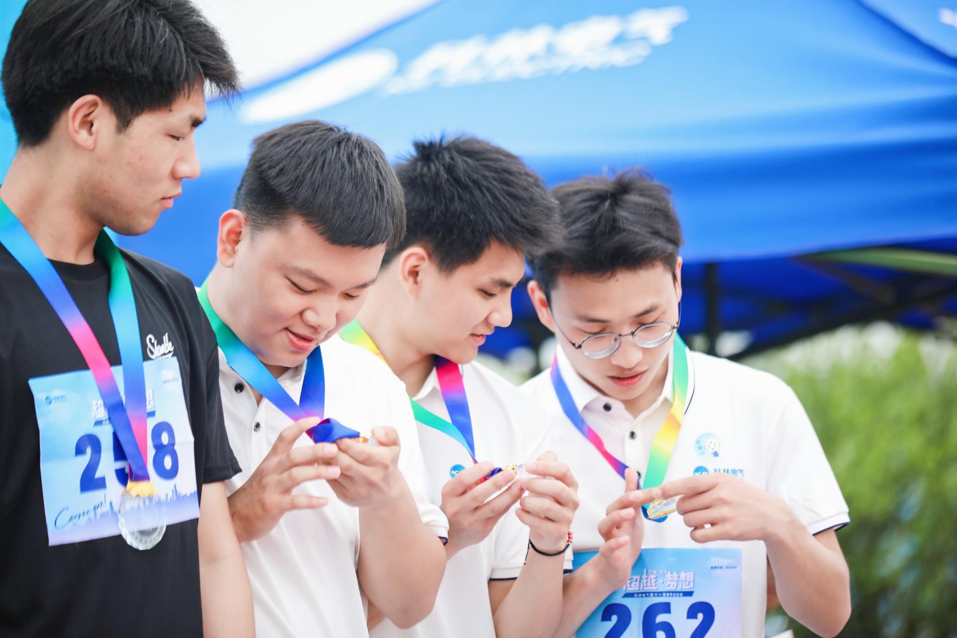 宝马bm1122线路顶级(中国游)有限公司官网